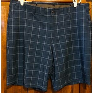 Men’s Golf Shorts - Grand Slam, Size 42